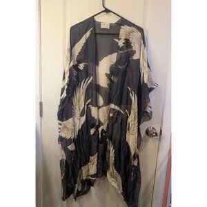 Women's One Hundred Stars Stork Throwover Kimono Style One Size